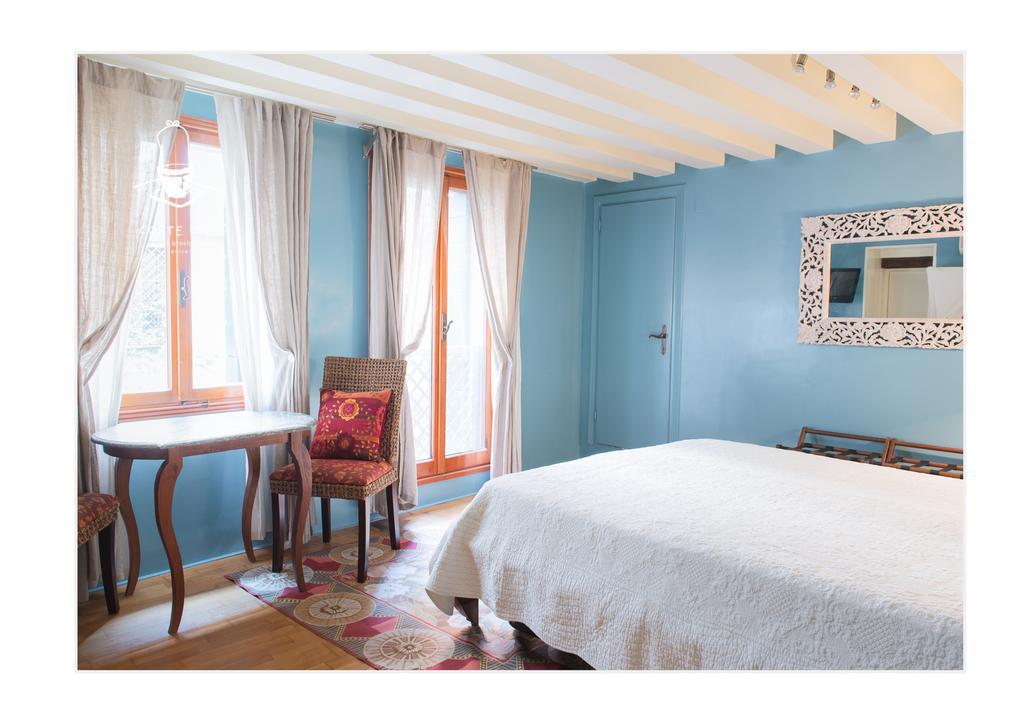 Corte 1321 Couette-café Venise