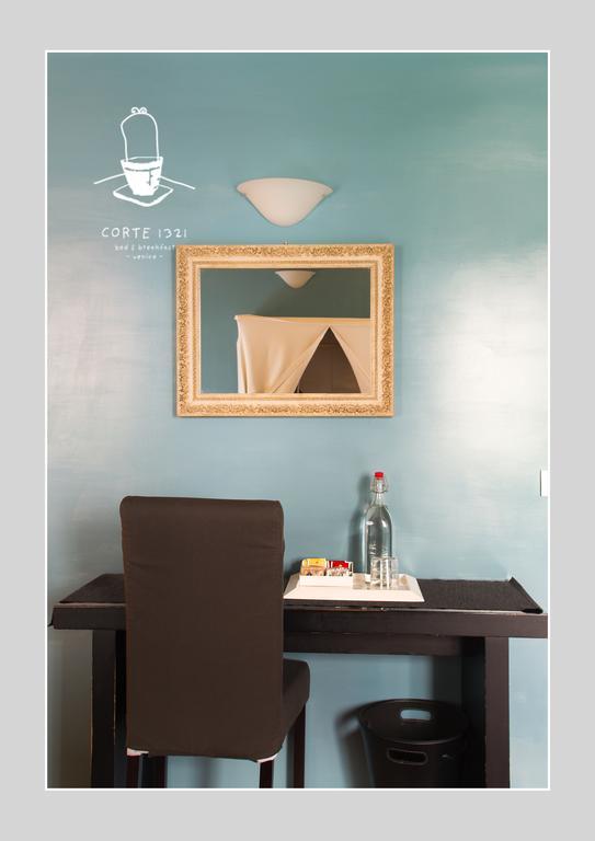 Corte 1321 Couette-café Venise