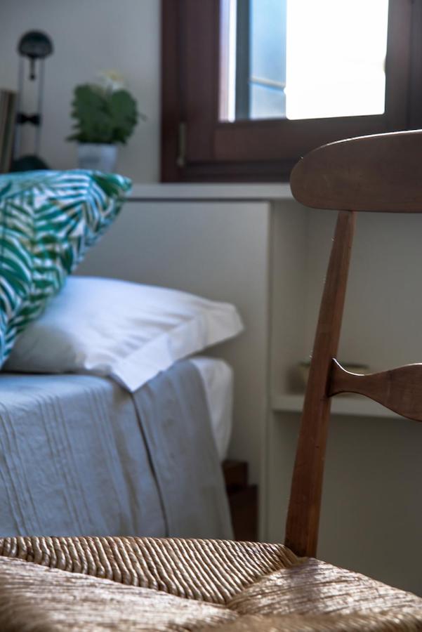 Appartement Mansardina - 1 Min From Accademia - Duplex Stylish And Cosy Venise