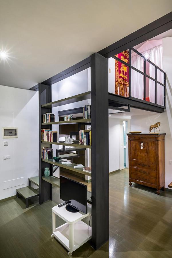 Mansardina - 1 Min From Accademia - Duplex Stylish And Cosy Appartement Venise