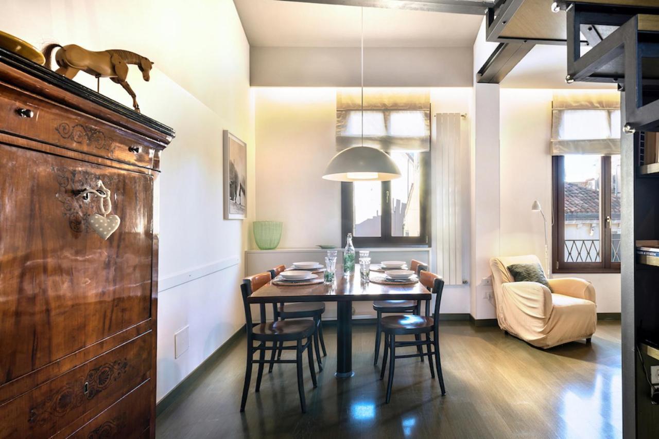 Appartement Mansardina - 1 Min From Accademia - Duplex Stylish And Cosy Venise