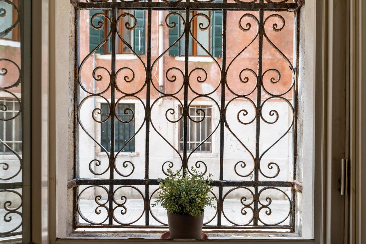 San Giacomo Pied-a-terre House By Wonderful Italy