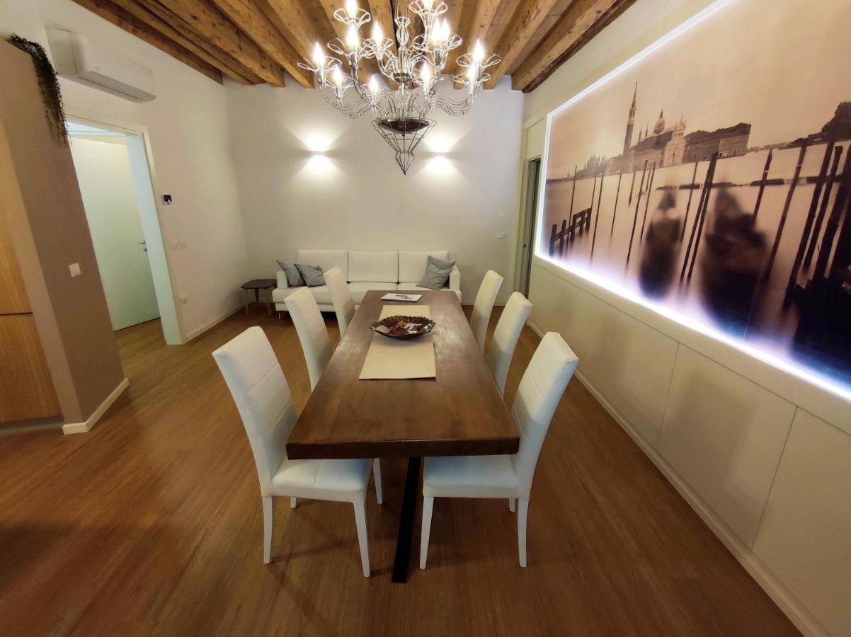 Appartement Deluxe 3 Bedrooom Flat In Rialto Venetië