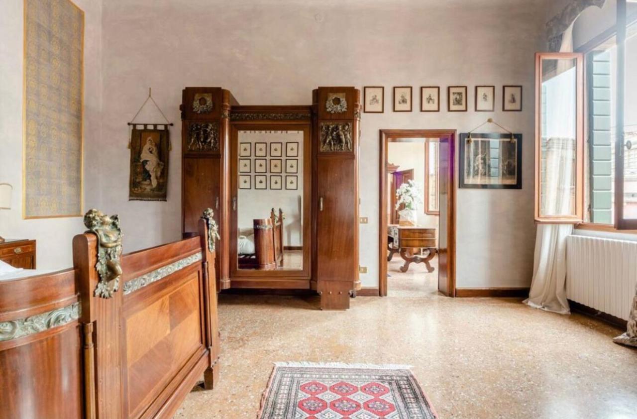 Appartement La Fenice Venetië