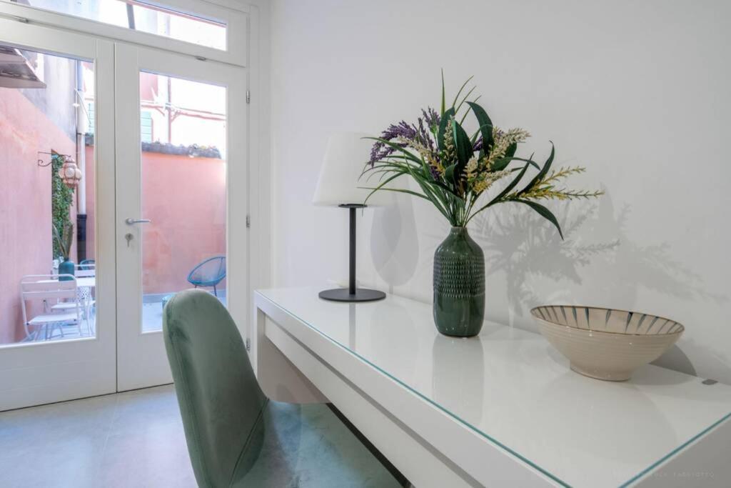 Ormesini Private Courtyard