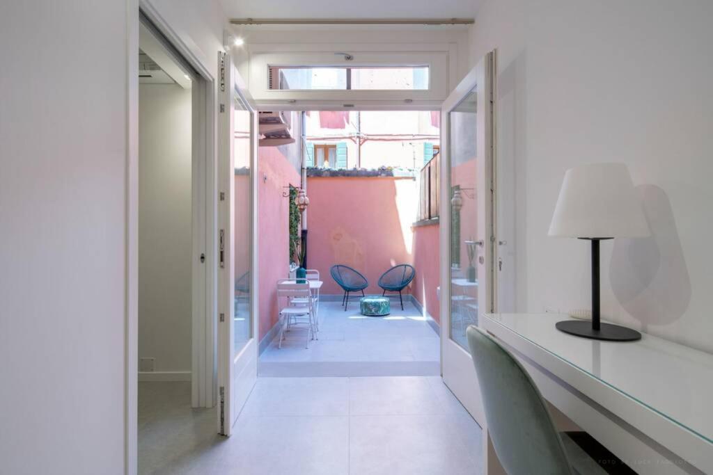 Ormesini Private Courtyard
