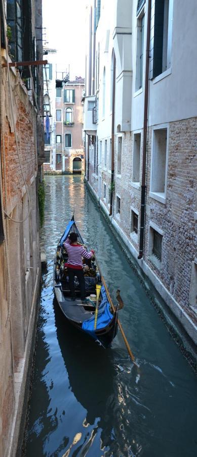 Castello 5888 B, Santa Marina, Calle Marcello, Canale Apartment Venedig