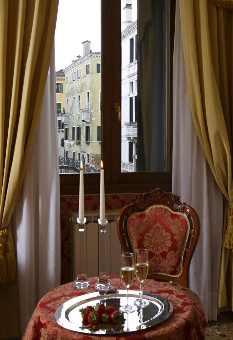 Al Palazzetto 2* Venedig