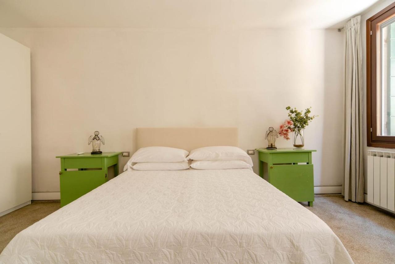 Melusina Homes Historical Center * Venise