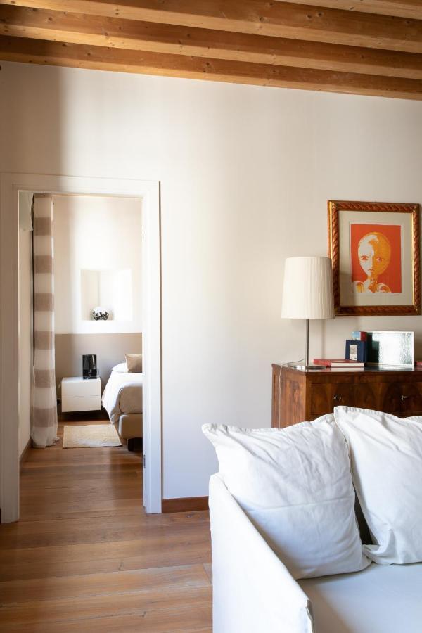 Appartement Calle Teatro Vecchio - *