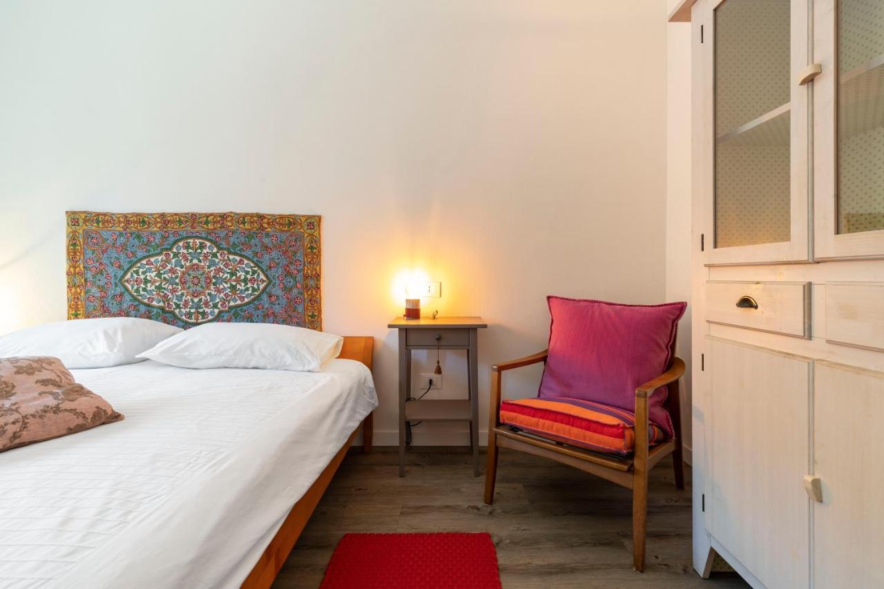 Snug With Private Courtyard M0270422677 Apartment
