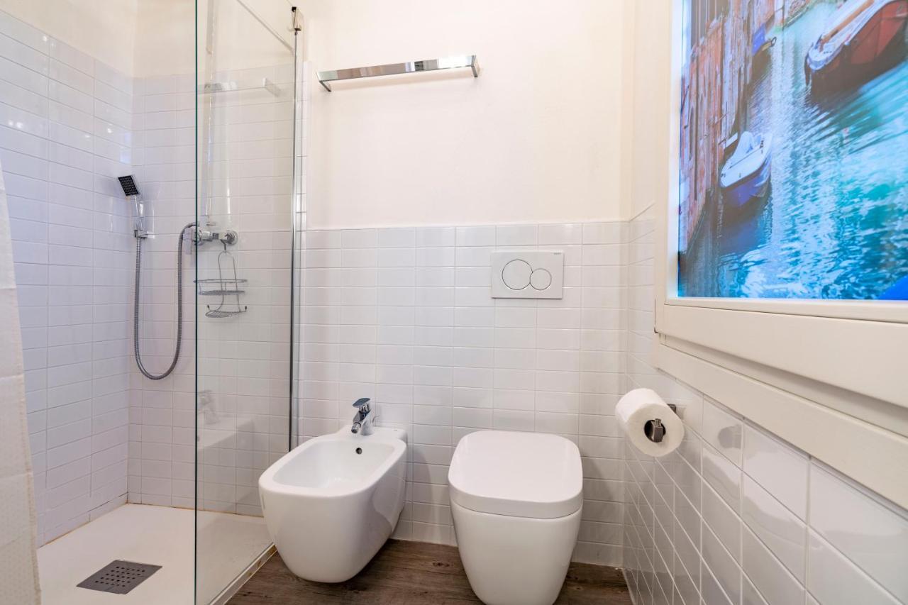 Snug With Private Courtyard M0270422677 Venice