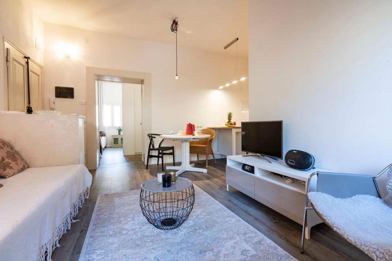 Snug With Private Courtyard M0270422677 Venice