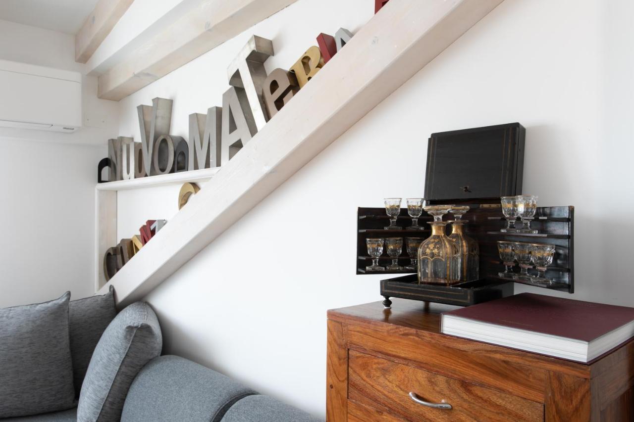 Apartment Biennale Gallery Loft *