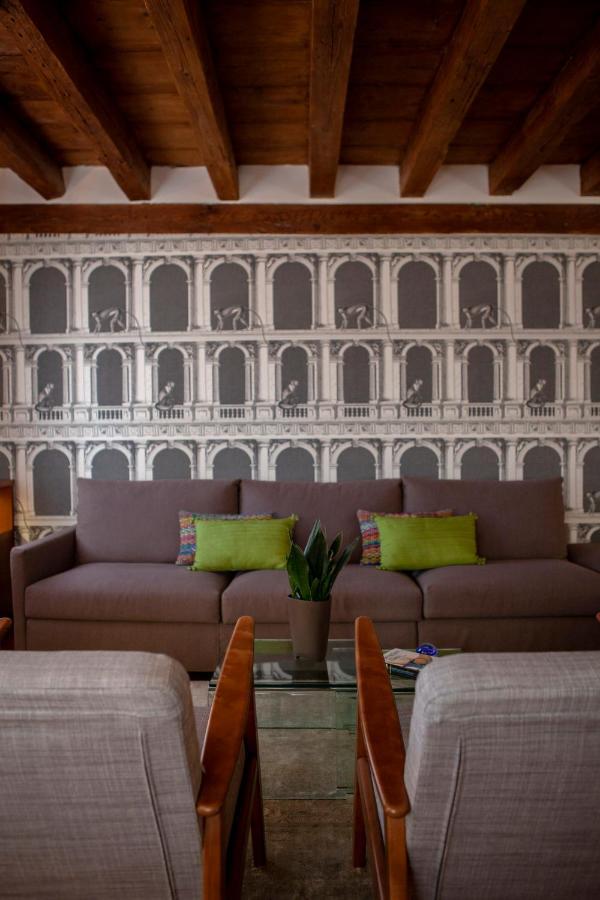 Ca' Della Scimmia - Rialto Bridge, Appartement *