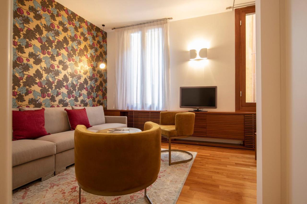 Ca' Della Scimmia - Rialto Bridge, Appartement *