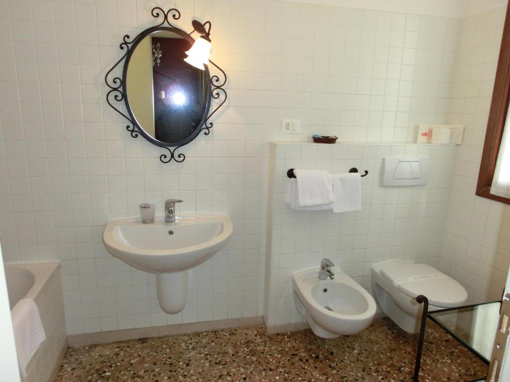 Al Palazzetto Venedig