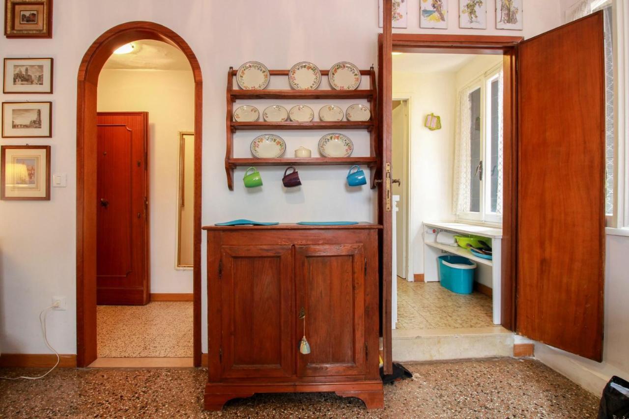 Santi Apostoli By Halldis Apartment Venedig