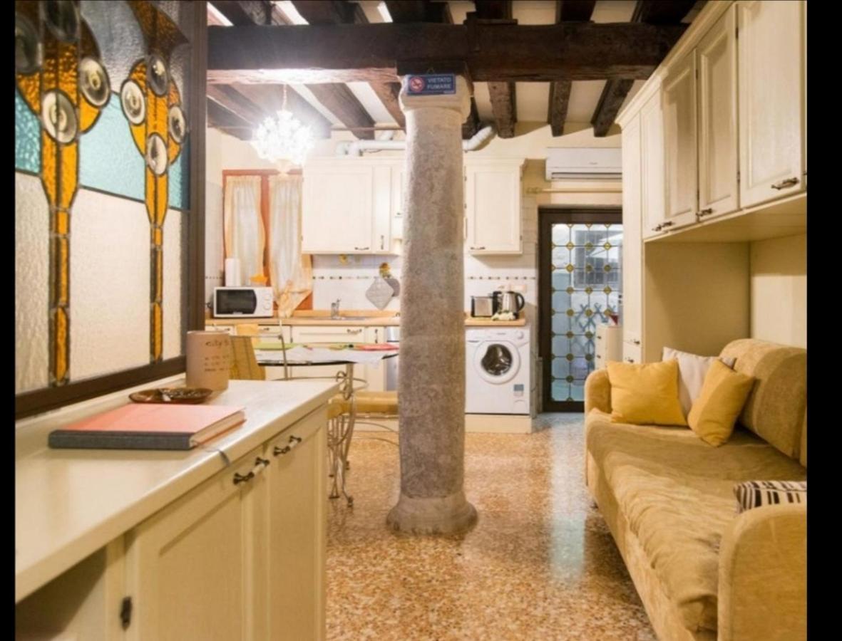 Apartment Historical Flat In Cannaregio, Venedig