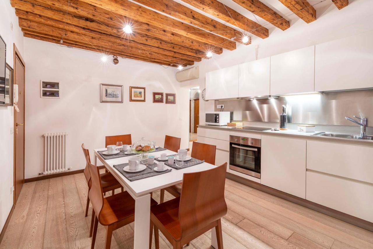 Central Apt Appartement