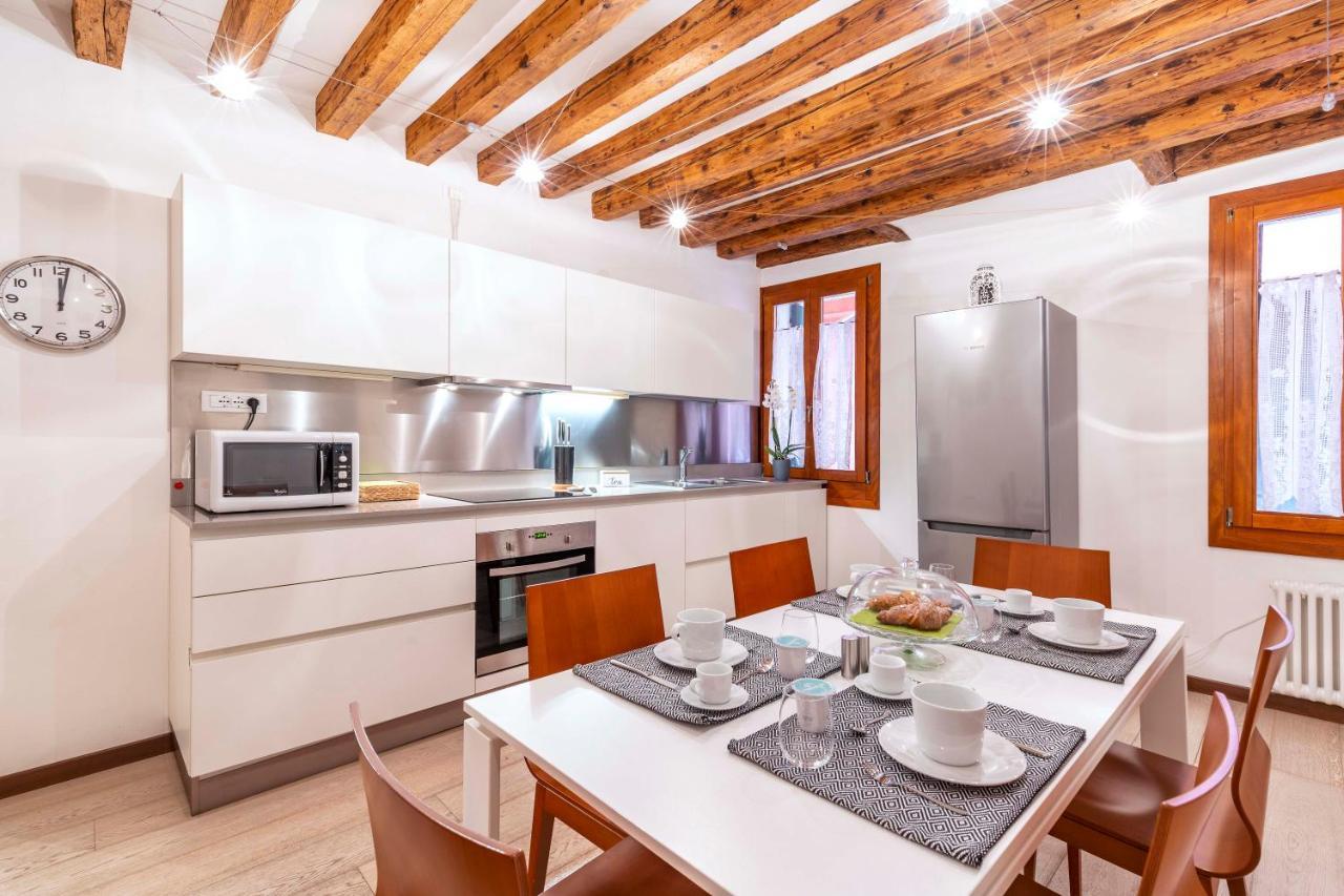 Central Apt * Venise
