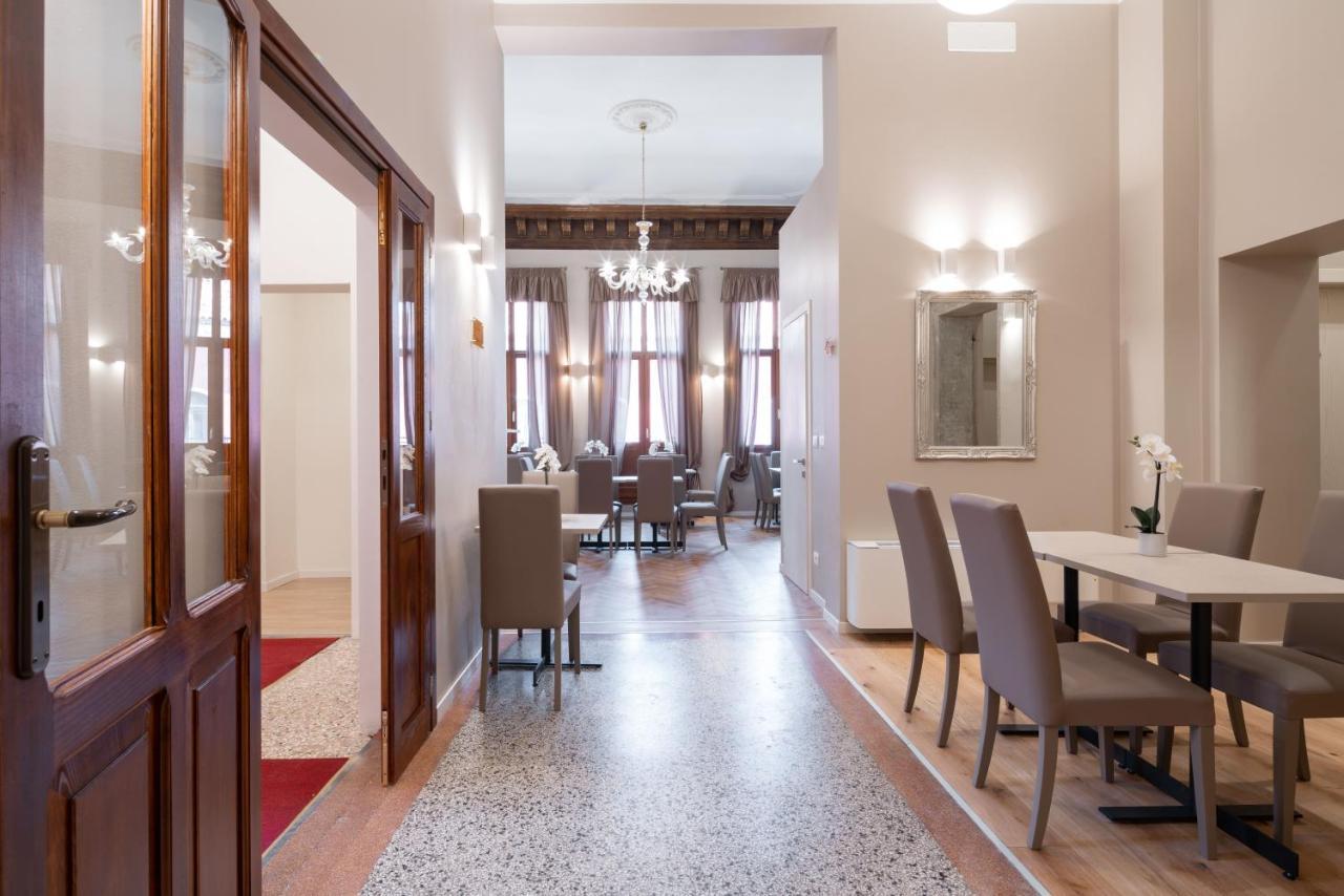 Palazzo Martinelli Dolfin 3* Venice