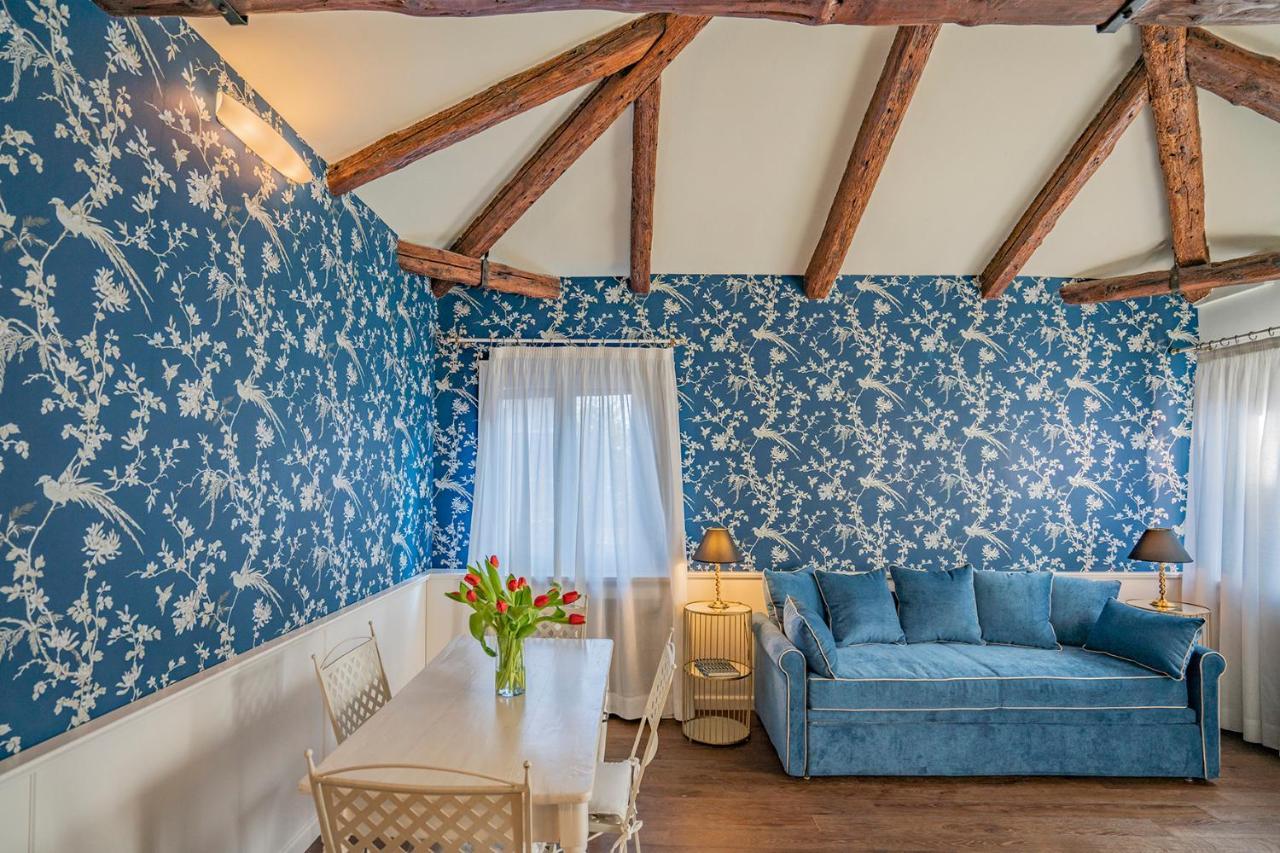 Lo Squero 3 With Balcony In Dorsoduro * Venedig