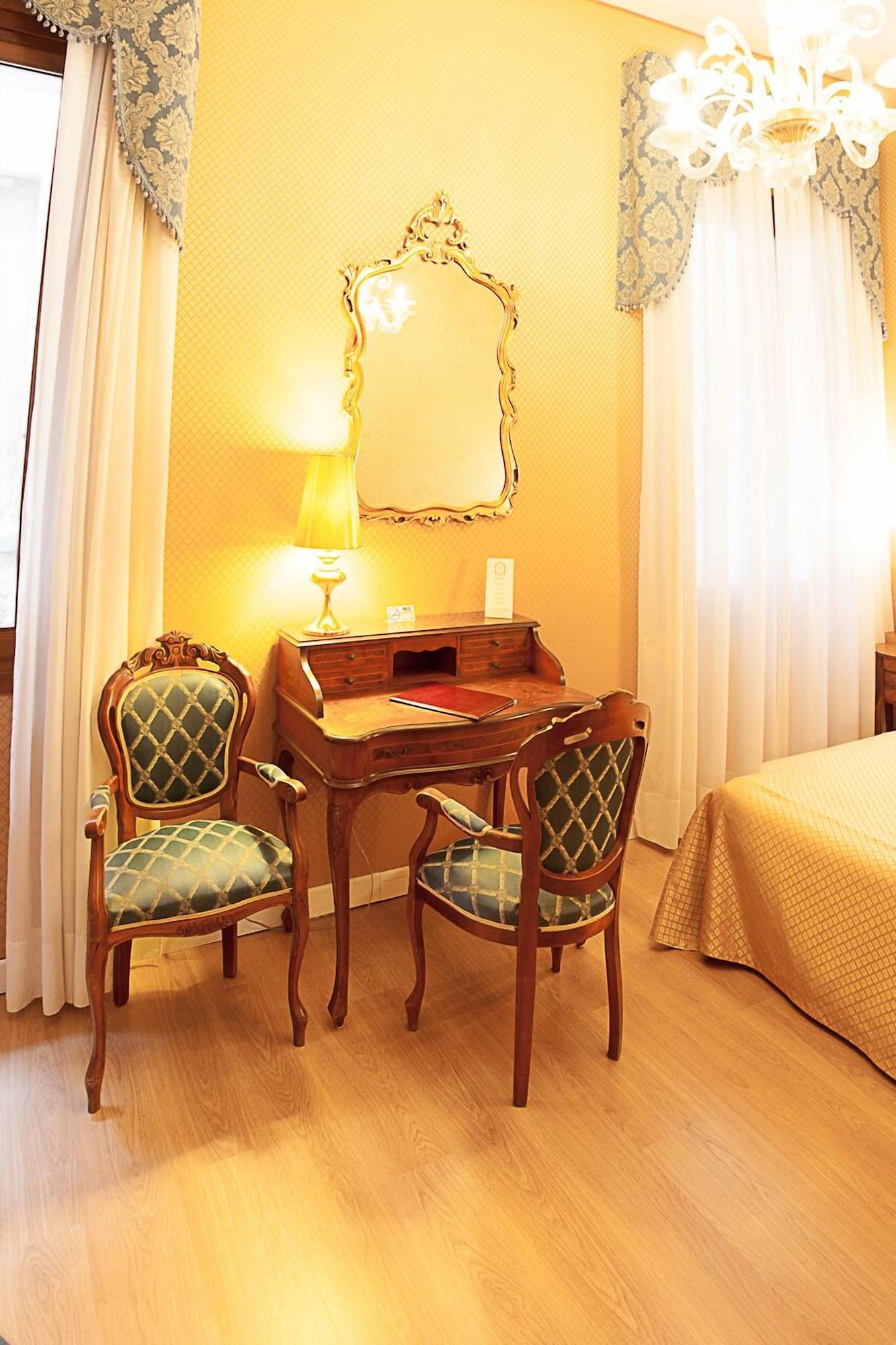 Canal Hotel Venise