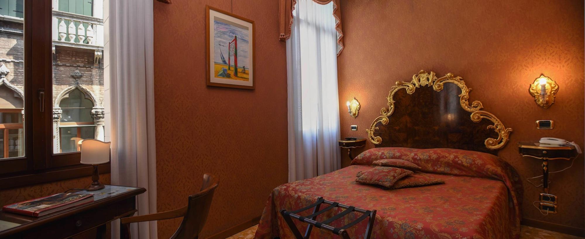 Ateneo Hotel Venezia