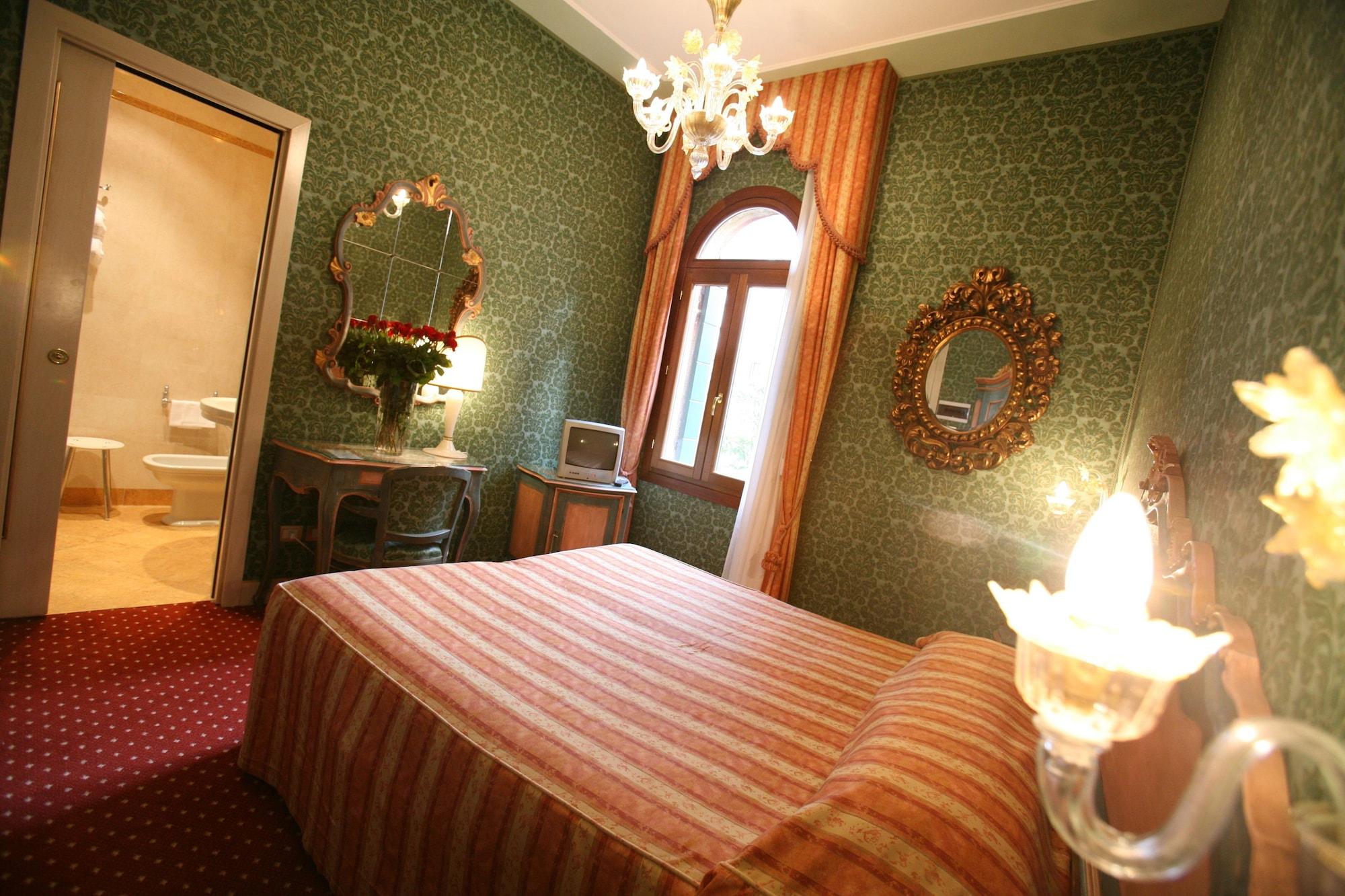 Couette-café Ca' Del Brocchi 2*