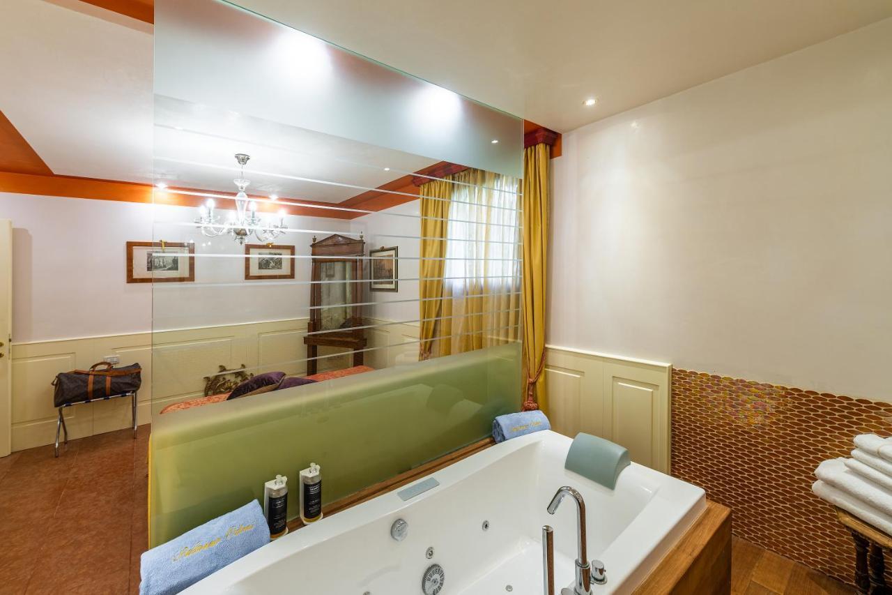 Corte Gotica Apartment *