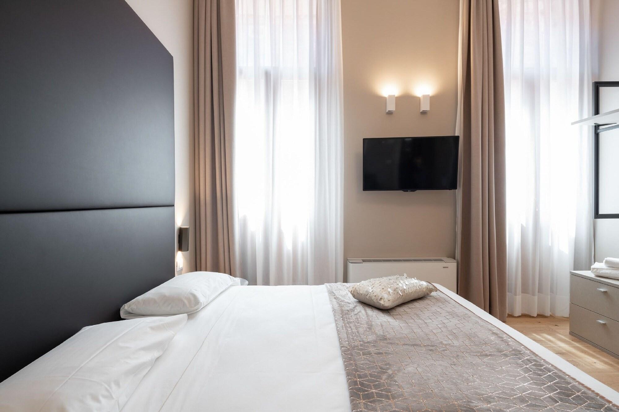 Hotel Palazzo Martinelli Dolfin 3*