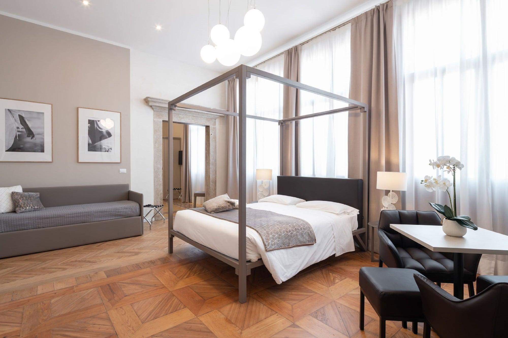Palazzo Martinelli Dolfin 3* Venice