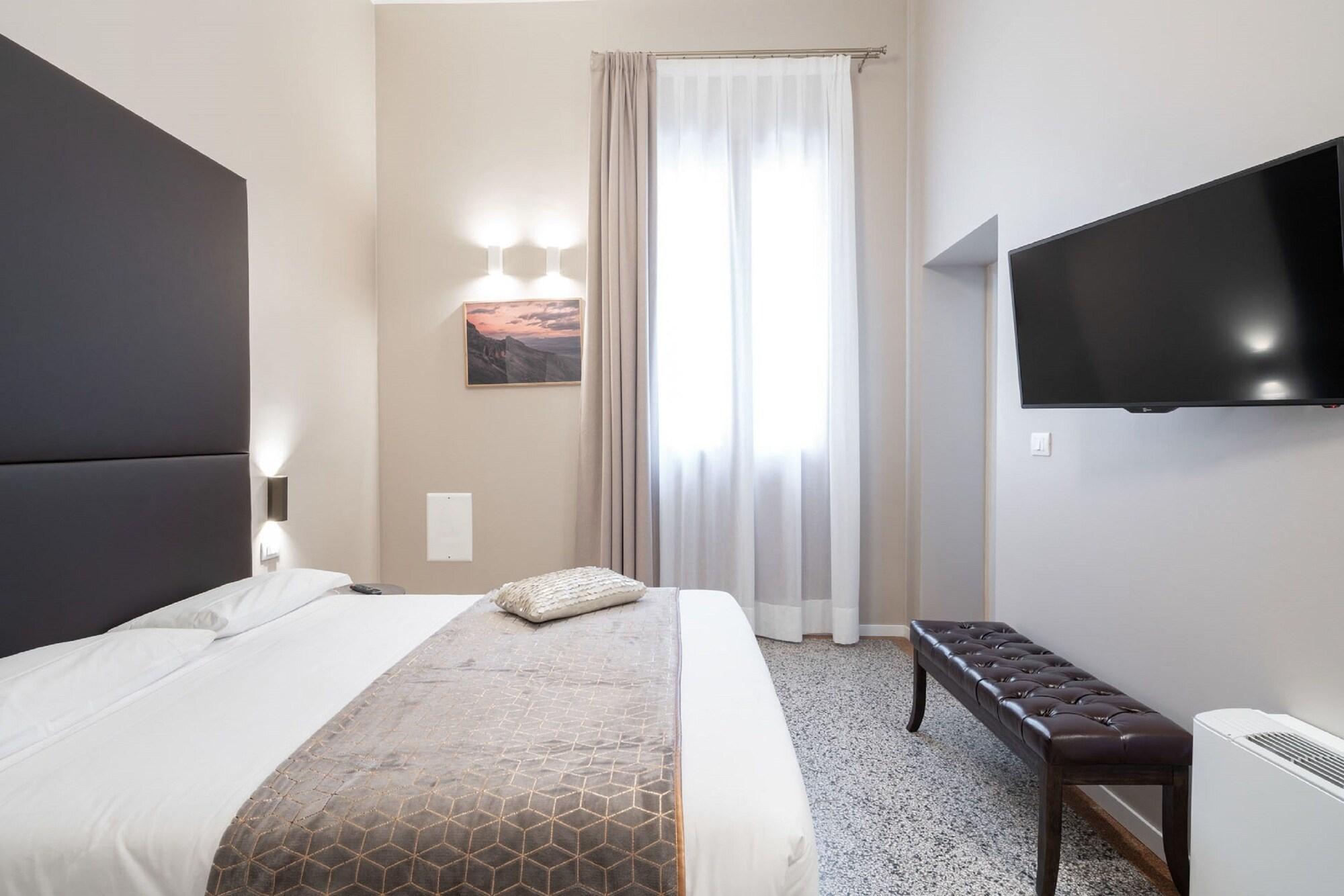 Palazzo Martinelli Dolfin Hotel
