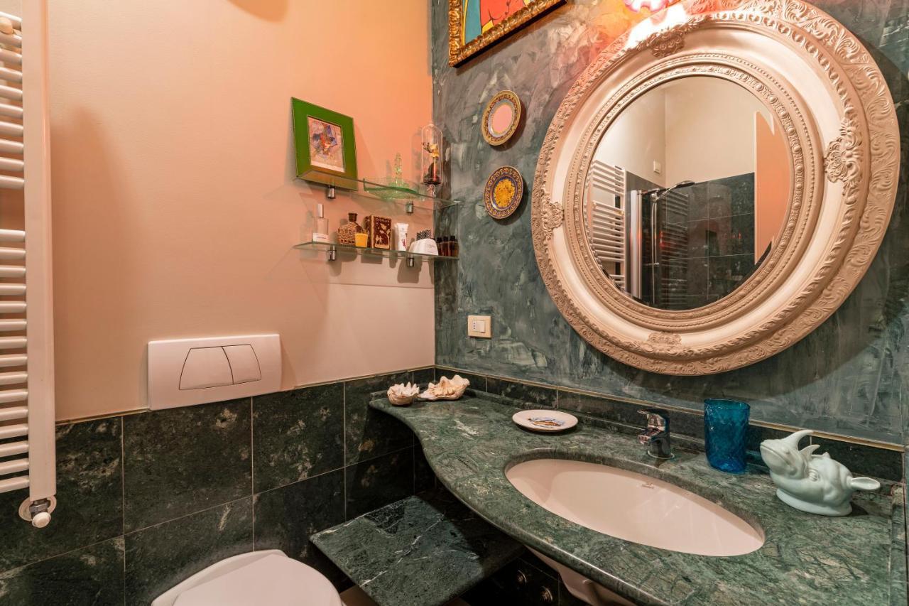 Gio Ponti's Flat In 027042-loc-11349 *