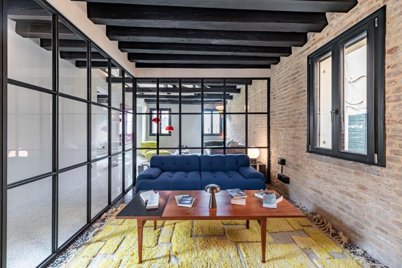 Ca' Delle Carrozze Stylish 2 Bedroom Loft-style Appartement