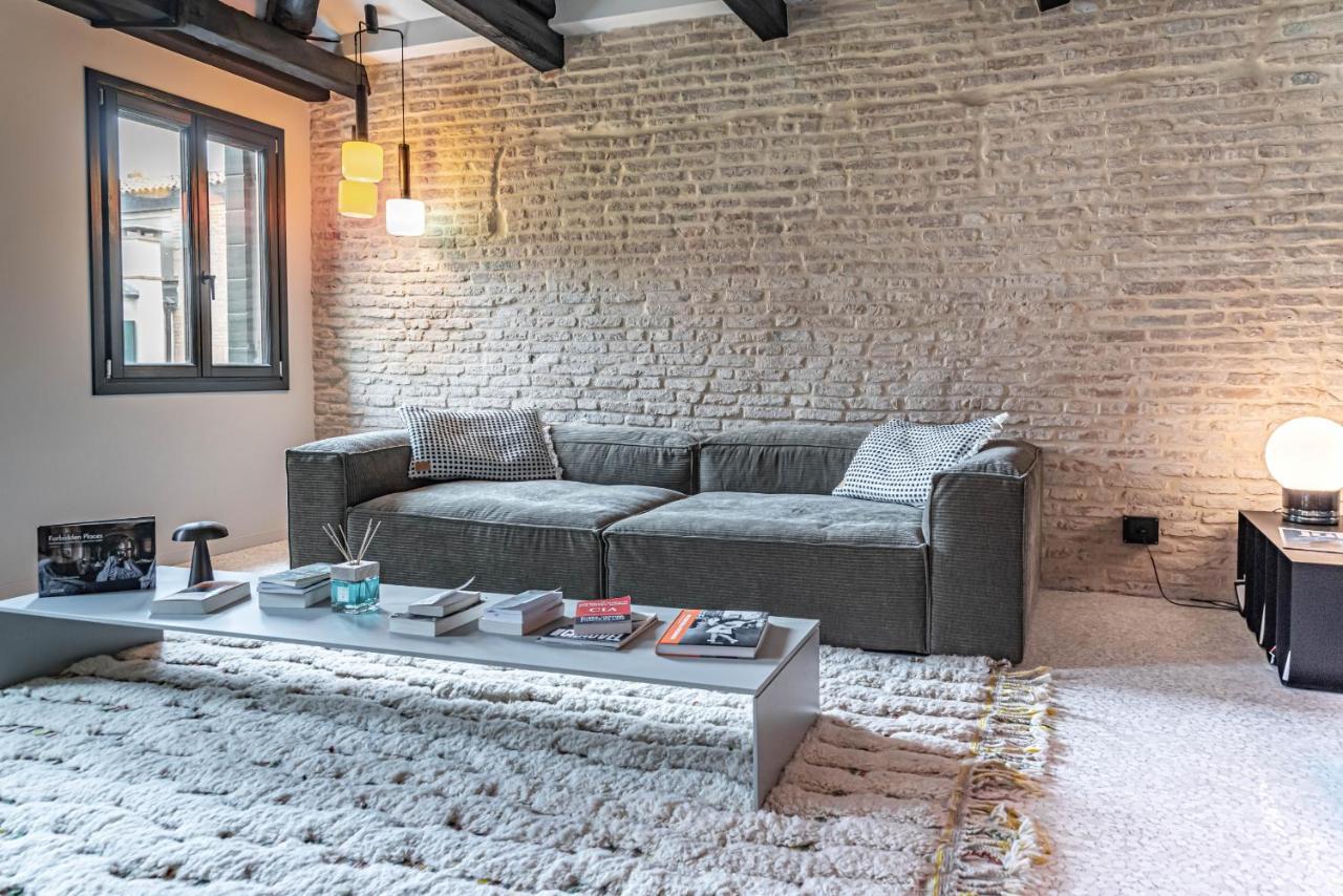Ca' Delle Carrozze Stylish 2 Bedroom Loft-style Appartement *