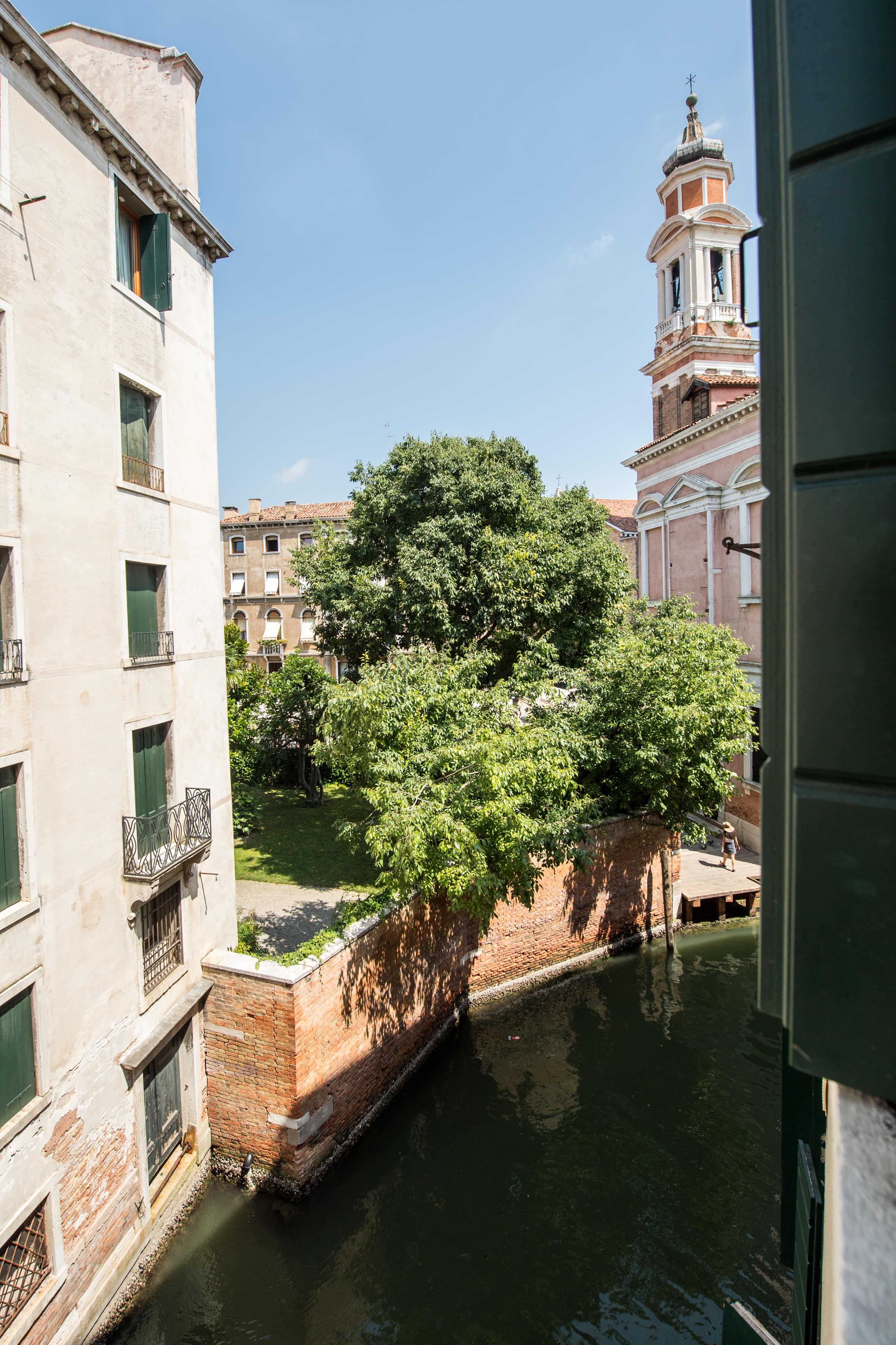 Gasthof Locanda Leon Bianco On The Grand Canal 3*