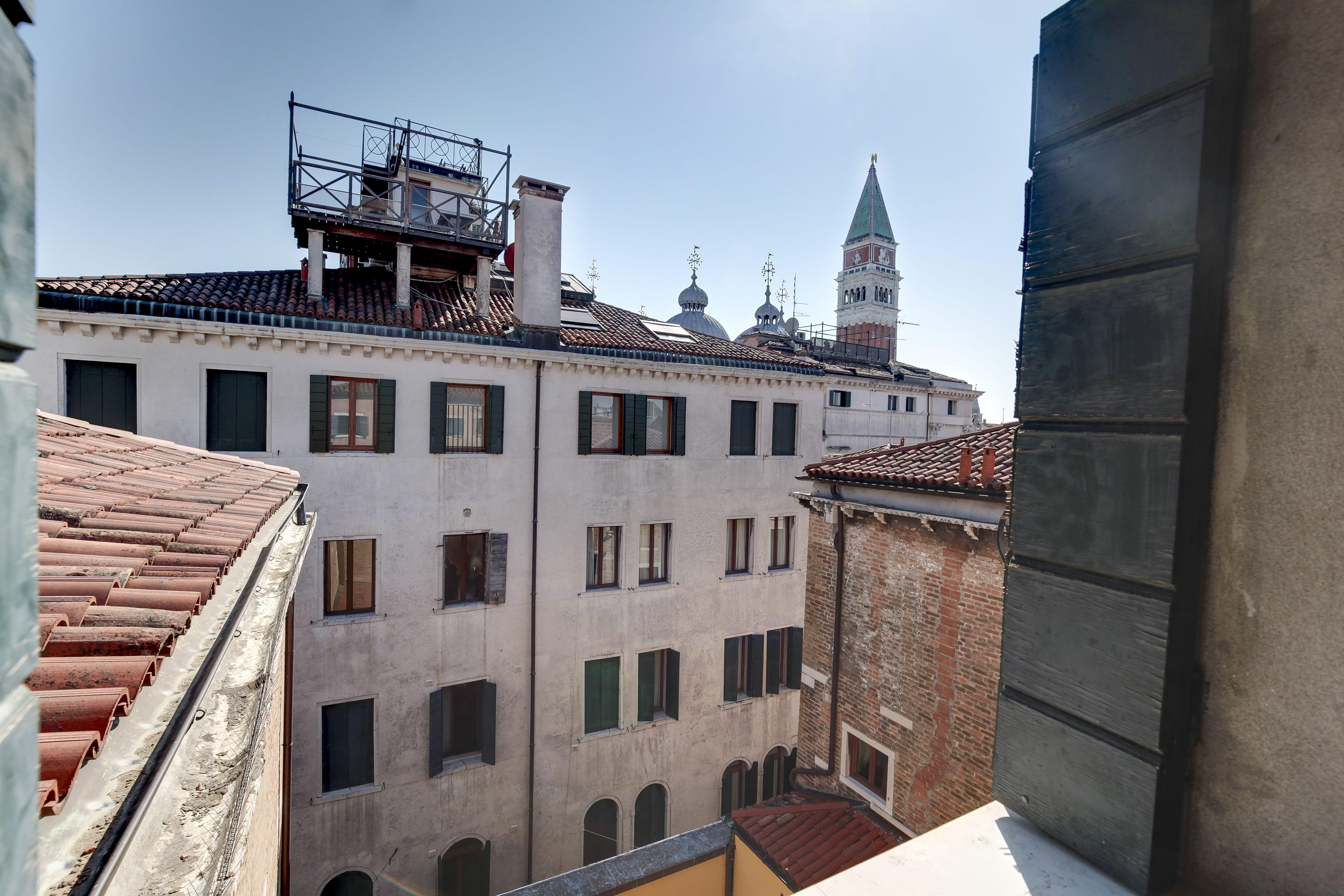 Dona Palace 4* Venedig
