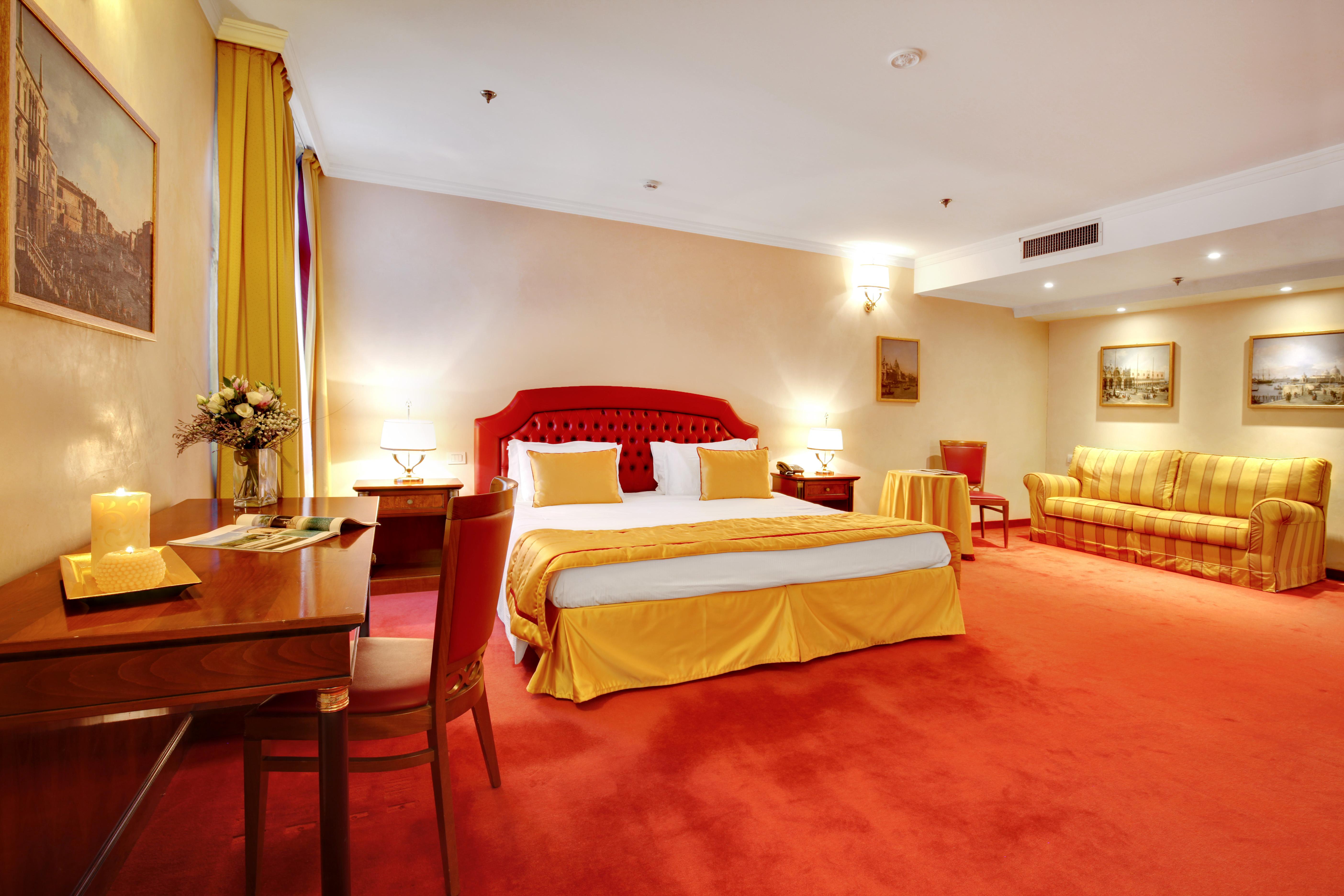 Dona Palace 4* Venedig