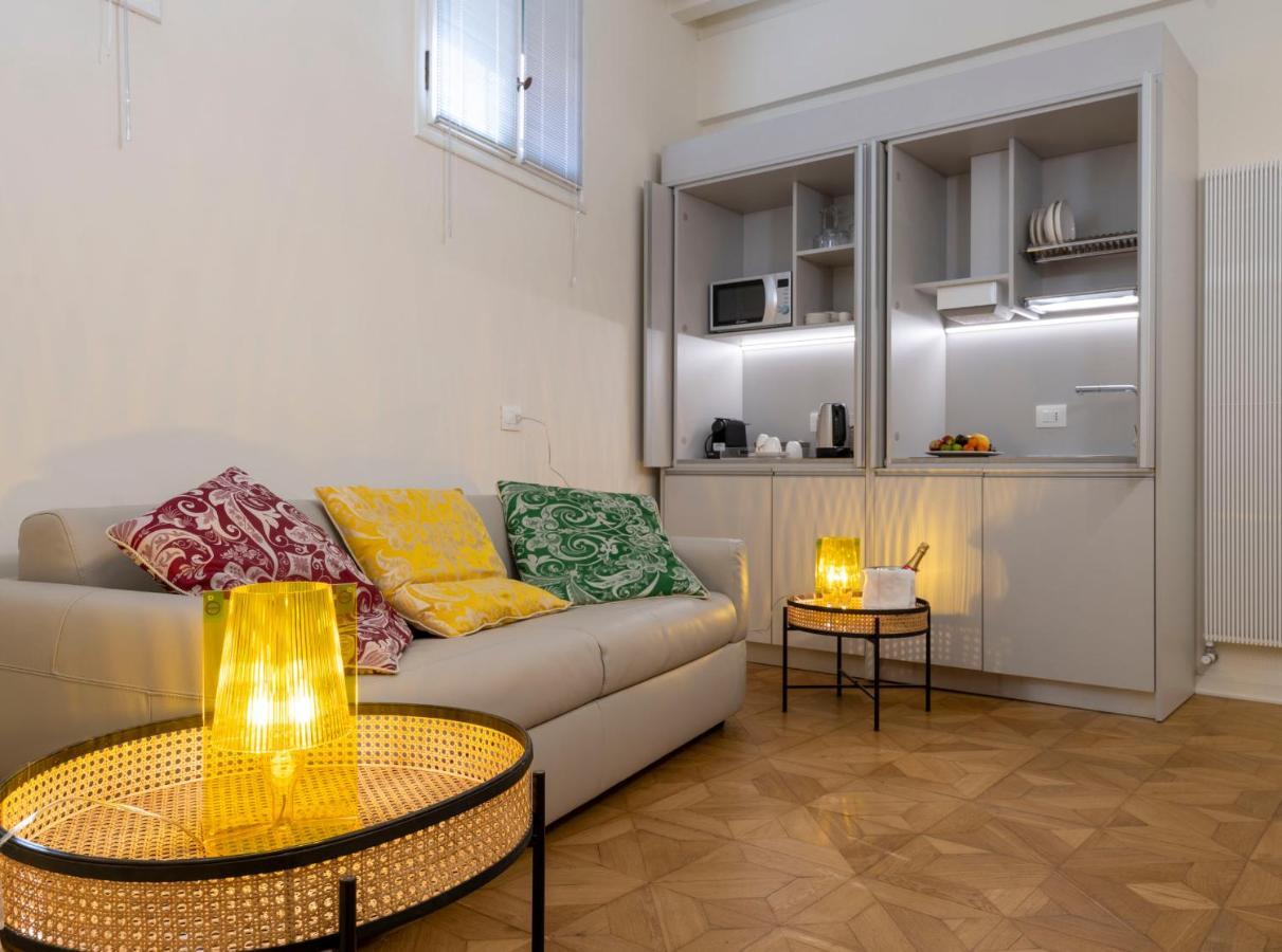 Mocenigo Grand Canal Luxury Venise