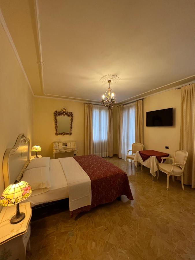 Inn Venice
