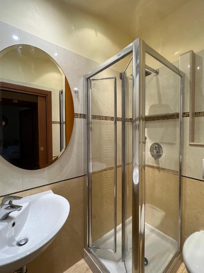 Inn Venice *