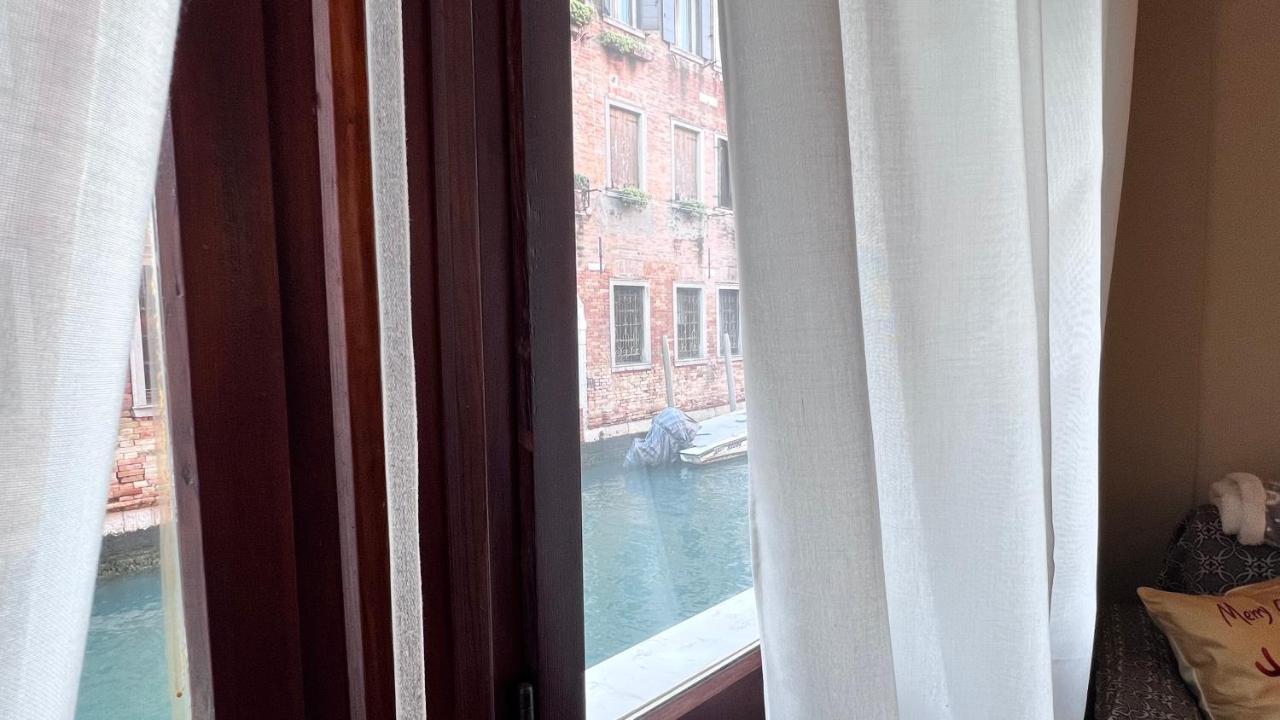 Appartement Behind On The Canalside *