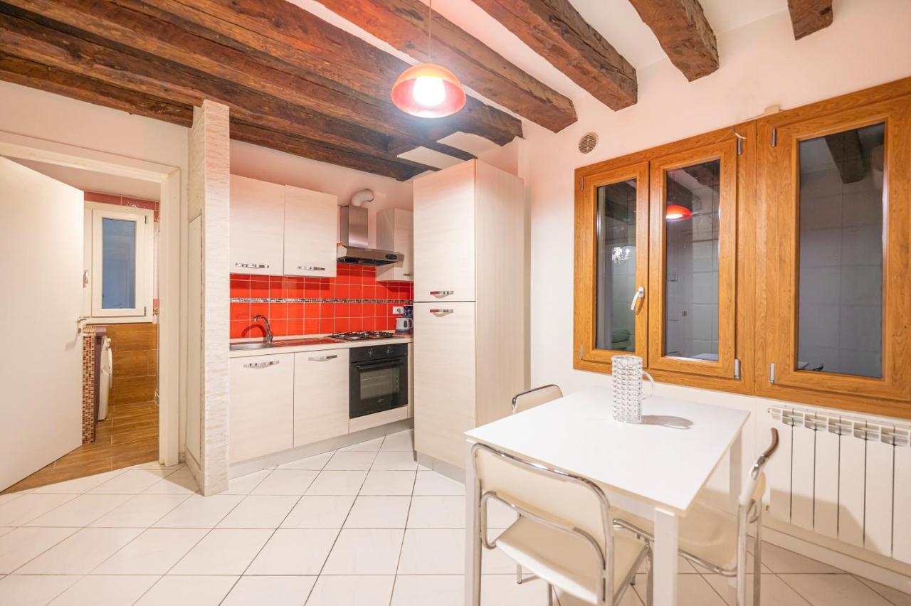 Appartement San Marco - 5 Min From San Marco Venetië