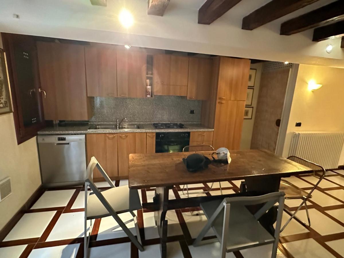 1 Ca'del Traghetto Family Appartement Venise