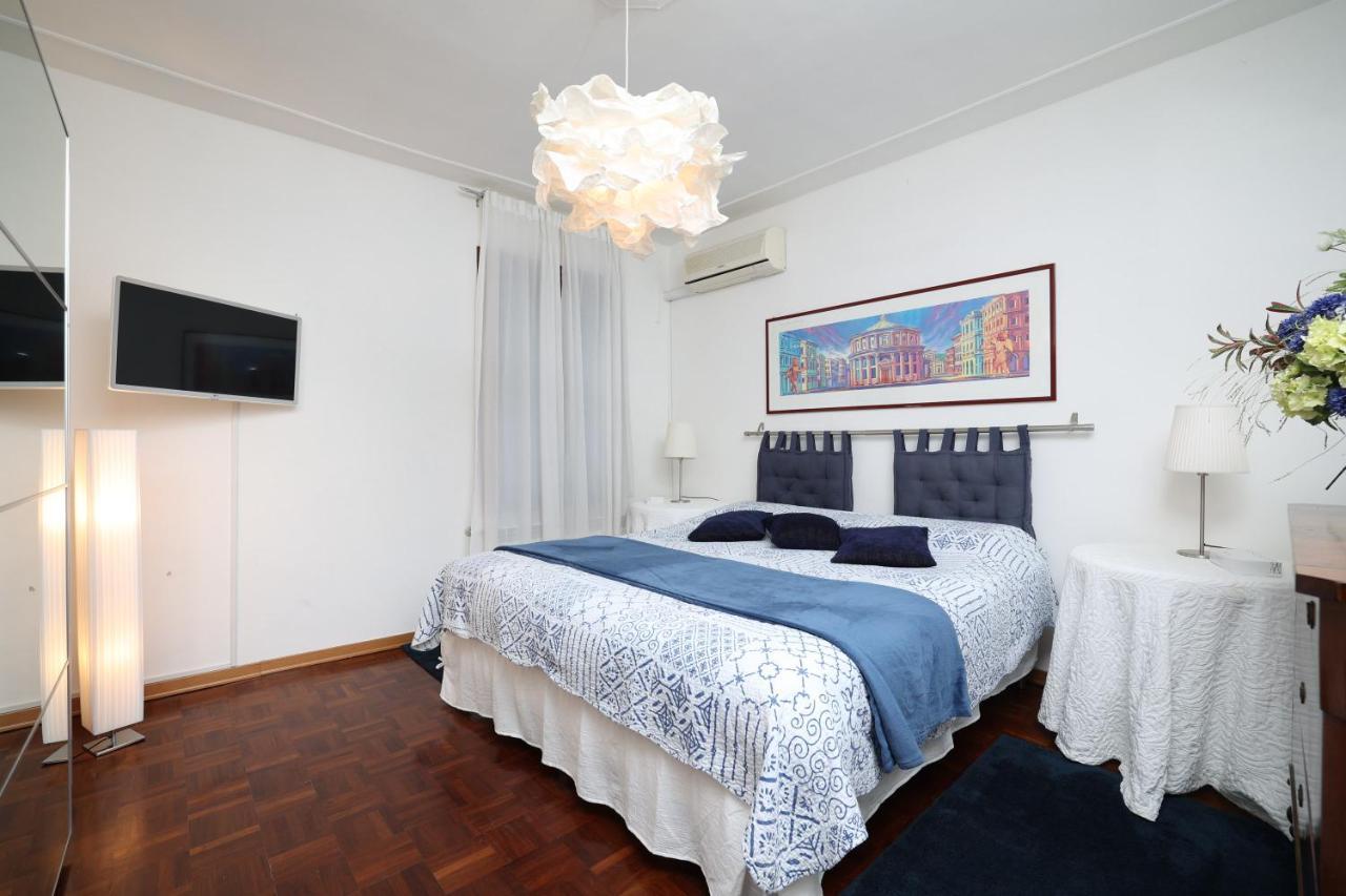 Appartement Heaven San Marco 1 E 2, The Elegant A Stone S Throw From St S Square Venetië