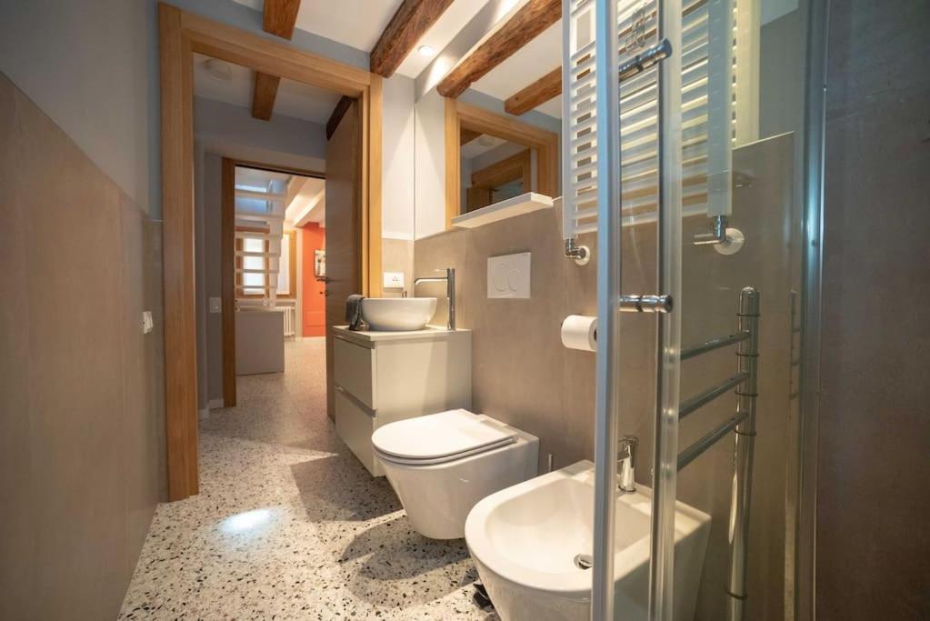 Casa Del Carro 2 Grand Terrace Apartment Venice