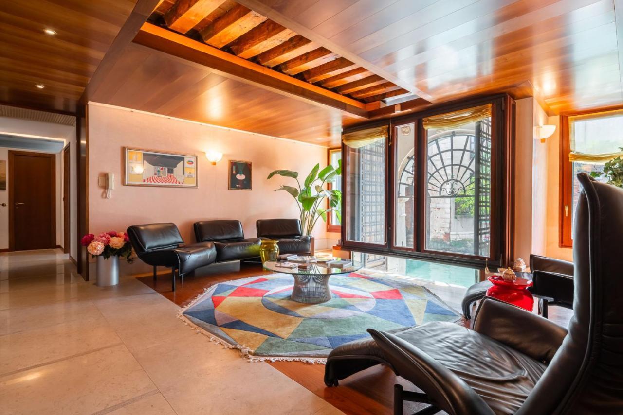 Ferienhaus Casa Flavia Ai Morosini - Luxury With Canal View *