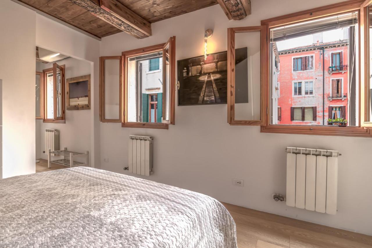 Casa Dei Lari * Venise
